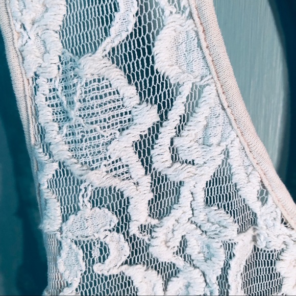 Urban Outfitters KIMCHI BLUE Pretty Racer Back Tank Top - Picture 3 of 5